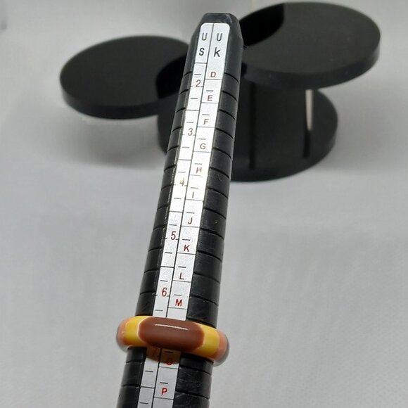 NWOT Size 7 Acrylic Brown Tone Ring #16 - Picture 8 of 15